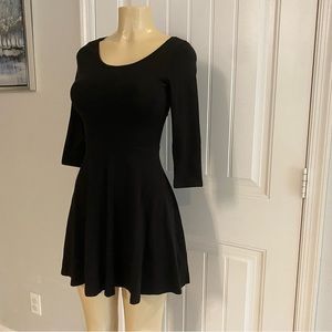 New 3/4 sleeve black mini dress XS